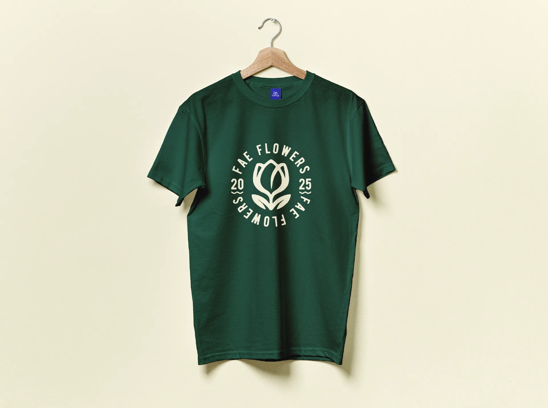 FAE Flowers groen shirt met rond logo op de rug